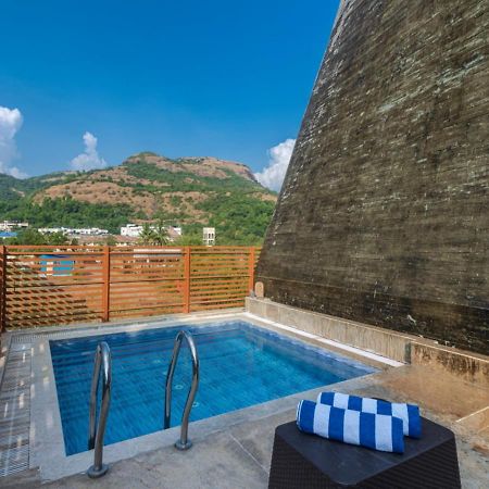 Saffronstays Urja, Lonavala - Private Villa With 2 Pools, Spa Room, Private Elevator & Waterfall Екстер'єр фото